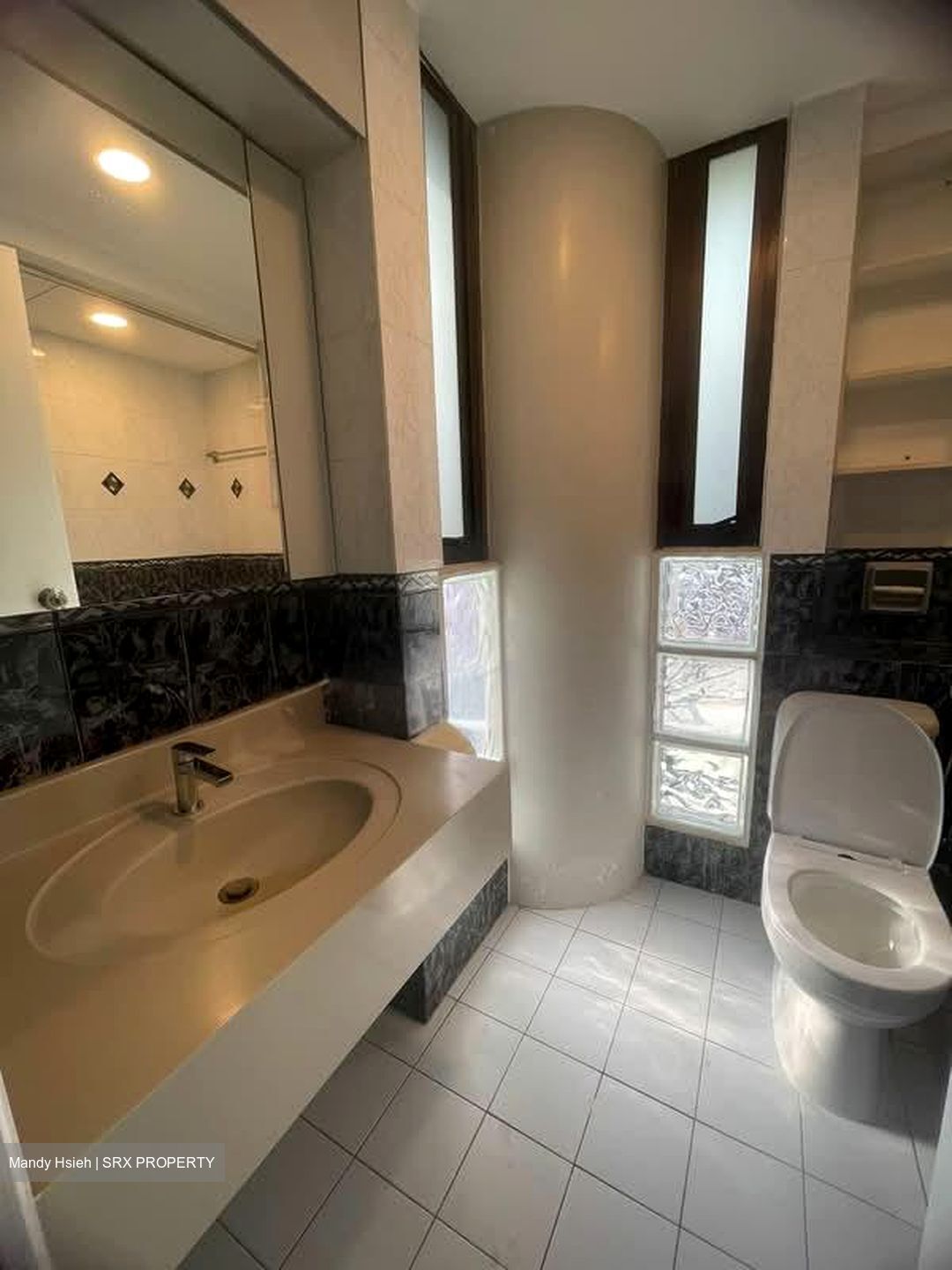 Tanah Merah Kechil Avenue (D16), Condominium #586449361